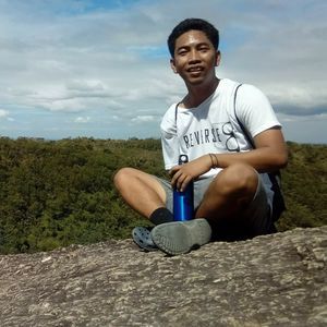 Meet your Posher, Mark angelo